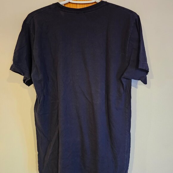 Ladies STORM surf shop Tofino navy blue t shirt - Picture 5 of 5
